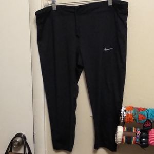 Nike capris